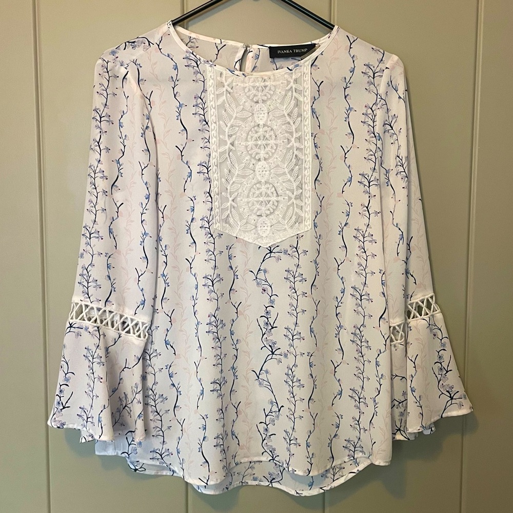 Ivanka Trump Top XS